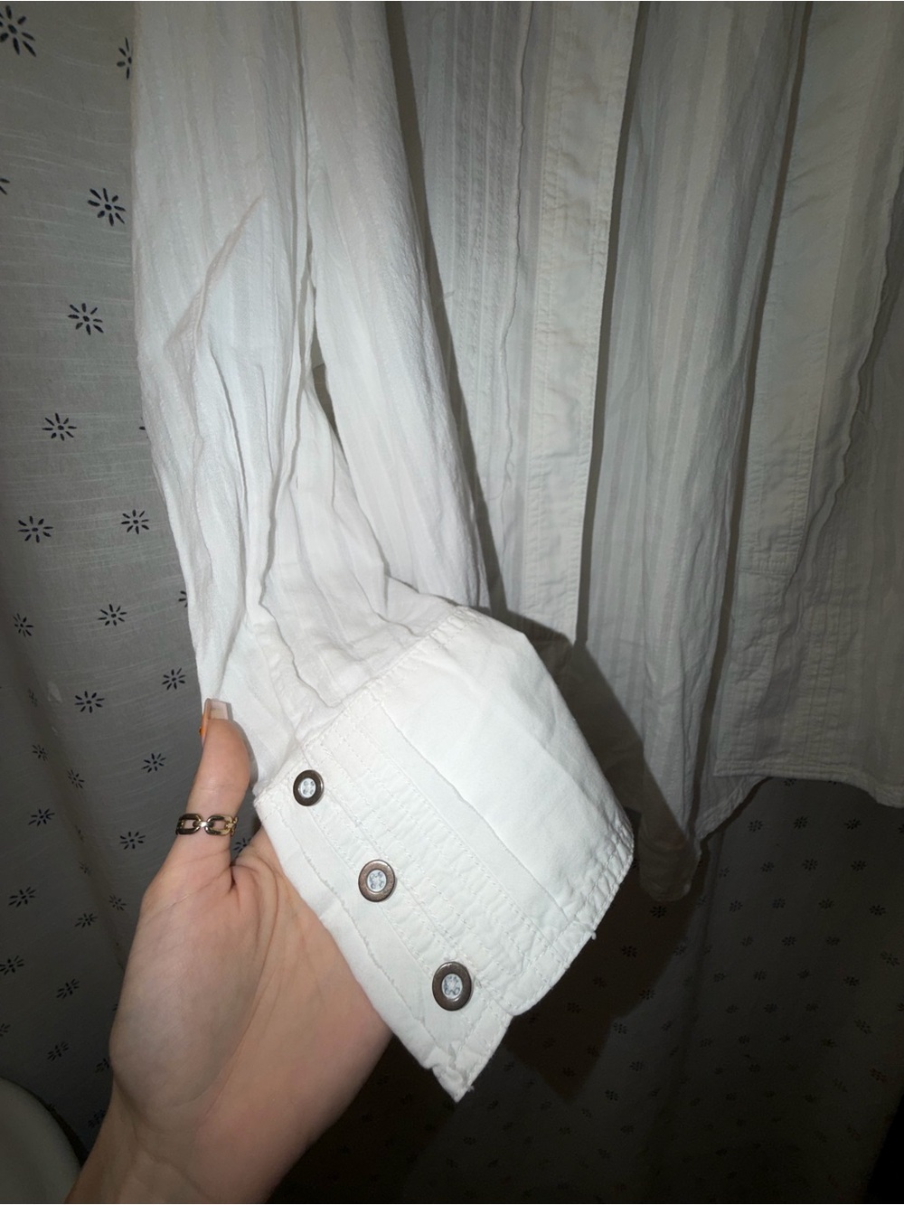 We The Free White Lightweight Button Cuff Blouse - Picture 6 of 7